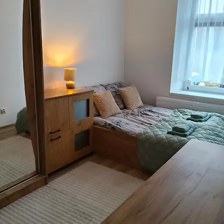 Pod Dzikowcem Boguszów-Gorce